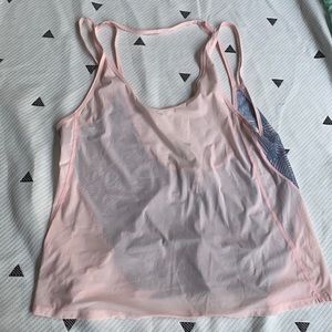 Super lightweight lululemon tank